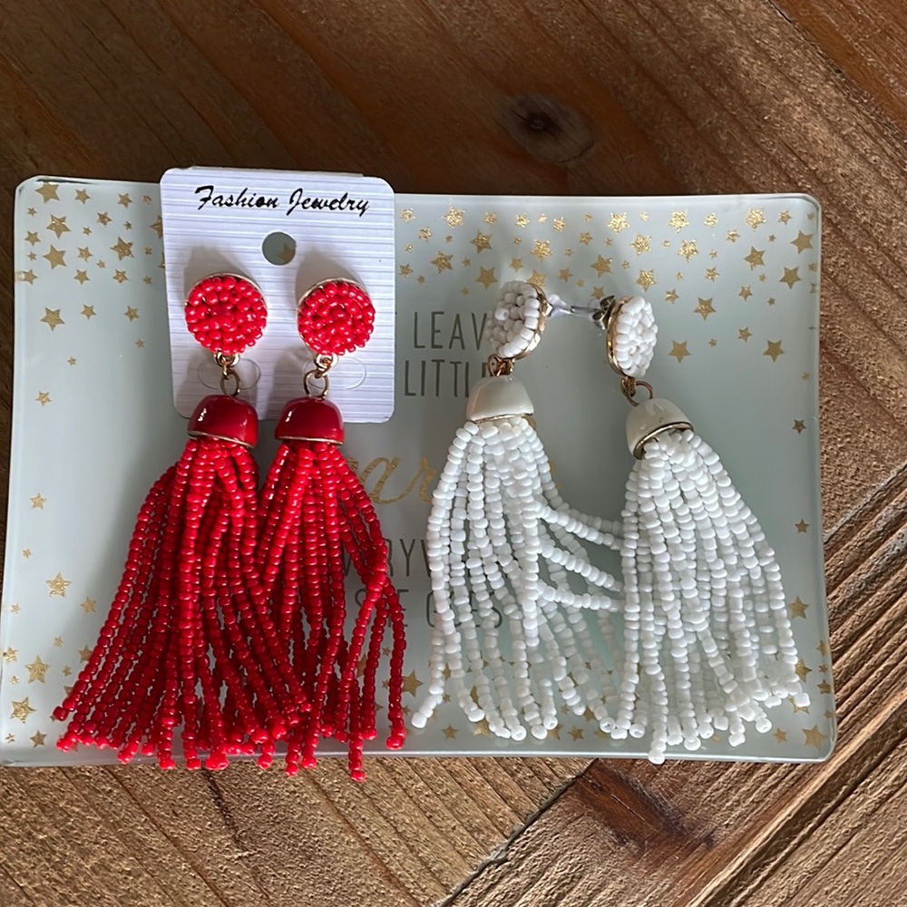 Fashion Jewelry Vibrant Red and Elegant White Tassel Earrings